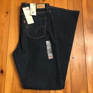 Levi's women's NWT 512 Bootcut